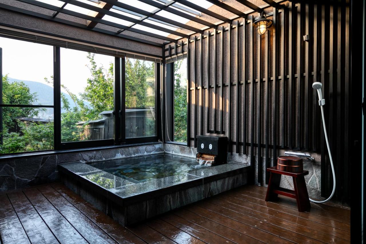 Отель Yufuin Onsen Toshoan Экстерьер фото